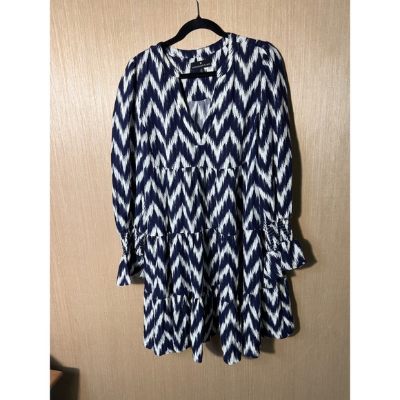 Tuckernuck Pomander Place Dress Blue White Chevron Print Long Sleeve Tiered Mini - Picture 1 of 6